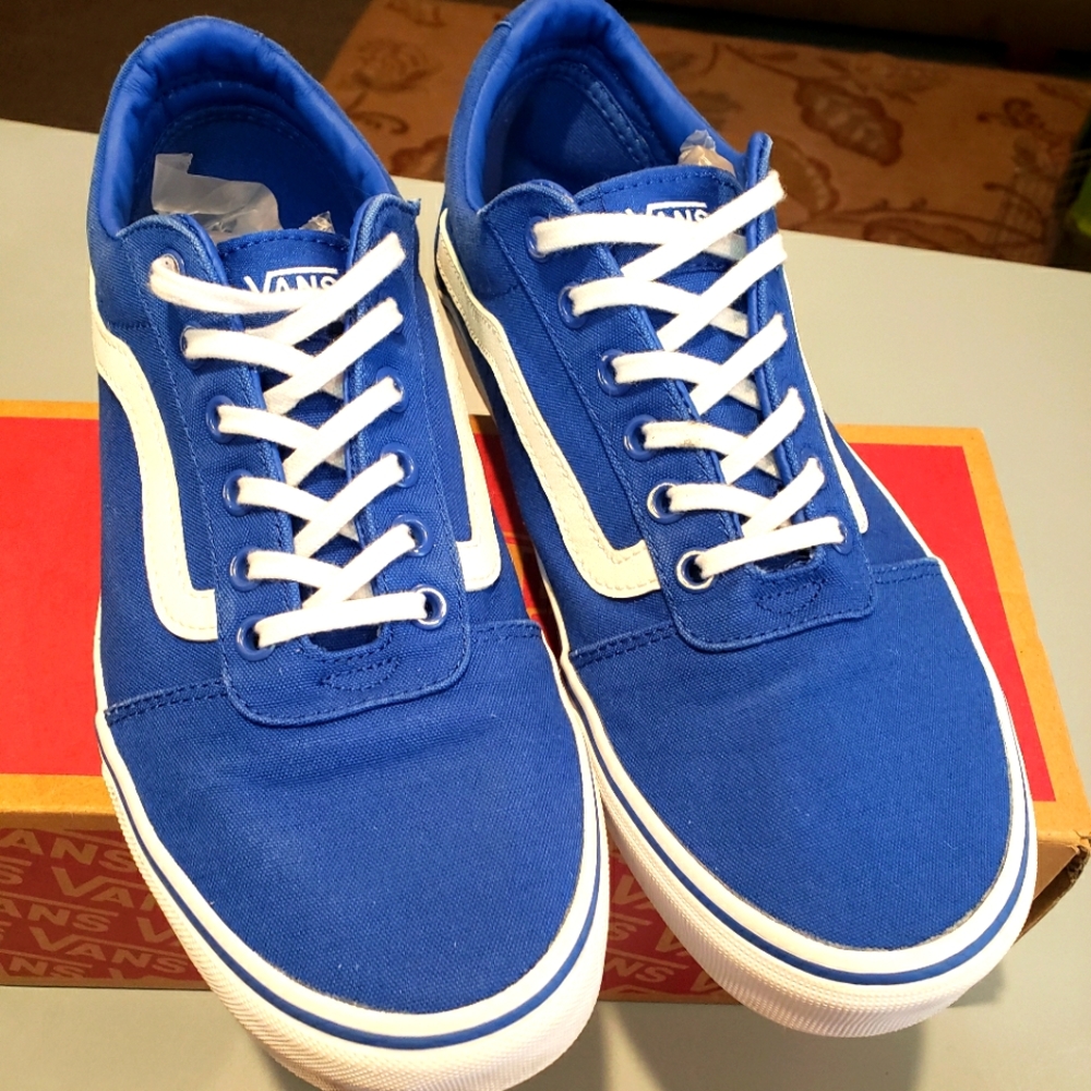 Gently Used Vans